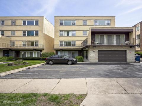 949 Pleasant St #4AW, Oak Park, IL 60302