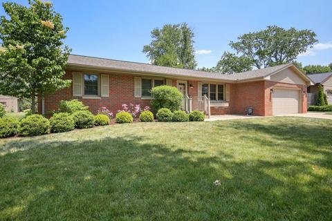 1208 Theodore Dr, Champaign, IL 61821