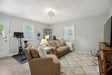1208 Theodore Dr, Champaign, IL 61821 photo 19