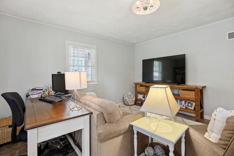 1208 Theodore Dr, Champaign, IL 61821 photo 18