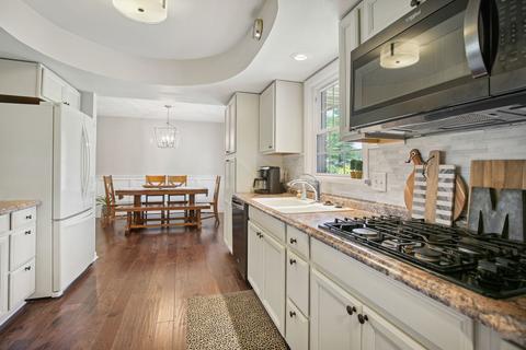 1208 Theodore Dr, Champaign, IL 61821 photo 11