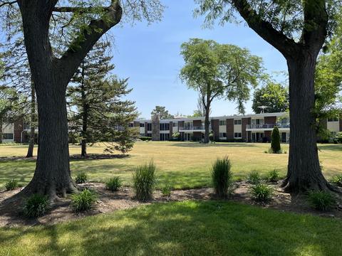 127 N Wolf Rd #58B, Wheeling, IL 60090 photo 3