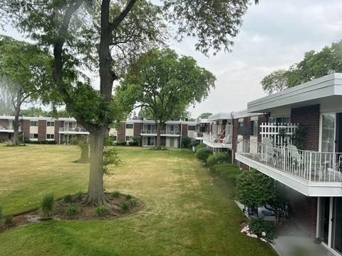 127 N Wolf Rd #58B, Wheeling, IL 60090 photo 5