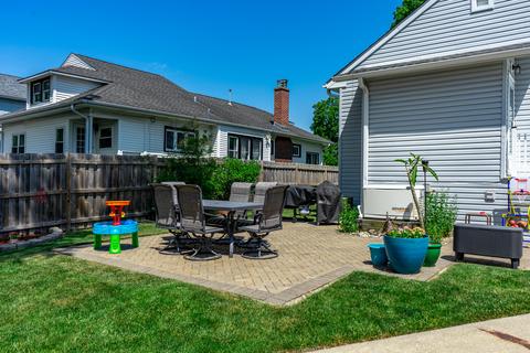 1661 Henry Ave, Des Plaines, IL 60016 photo 22
