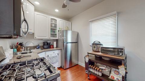 1661 Henry Ave, Des Plaines, IL 60016 photo 8