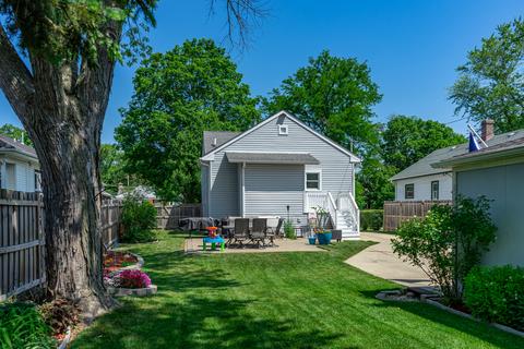 1661 Henry Ave, Des Plaines, IL 60016 photo 25