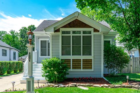1661 Henry Ave, Des Plaines, IL 60016 photo 1