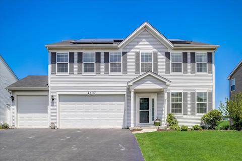 2437 River Hills Ln, Bolingbrook, IL 60490