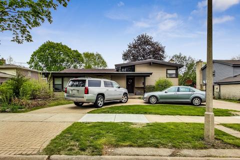9649 Tripp Ave, Skokie, IL 60076