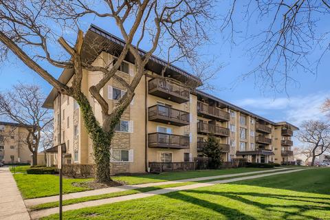 2226 S Goebbert Rd #273, Arlington Heights, IL 60005