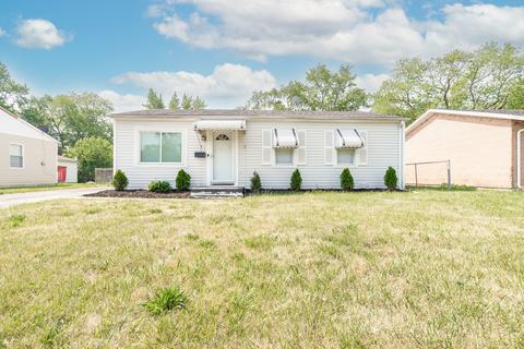 176 W 156th St, Harvey, IL 60426