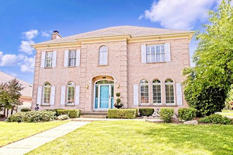 5715 Michael Ct, Rolling Meadows, IL 60008
