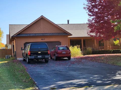 617 W Sycamore St, Millington, IL 60537