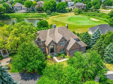 39 W323 Sheldon Ln, Geneva, IL 60134
