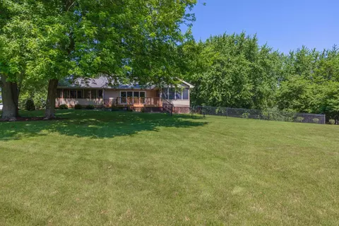 21040 Hawthorne Ridge Rd, Downs, IL 61736 photo 19