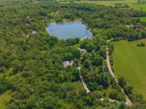 21040 Hawthorne Ridge Rd, Downs, IL 61736 photo 22