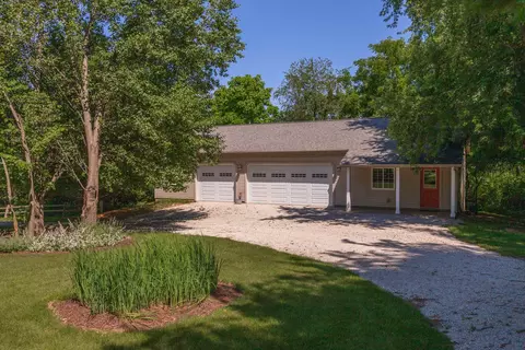 21040 Hawthorne Ridge Rd, Downs, IL 61736 photo 2