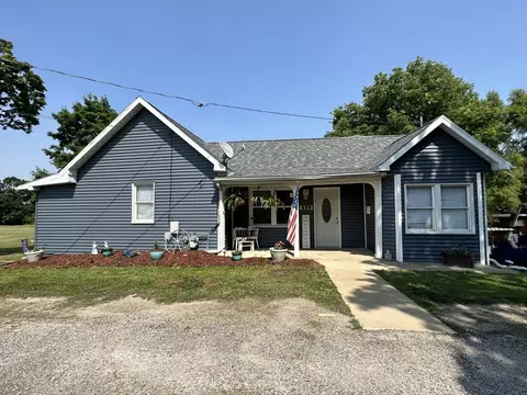 322 Magnal Ave, Oglesby, IL 61348