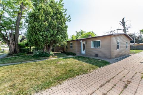 1516 Hervey Ave, North Chicago, IL 60064