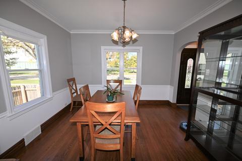 1732 Main St, Evanston, IL 60202 photo 8