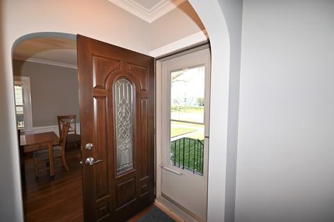 1732 Main St, Evanston, IL 60202 photo 2