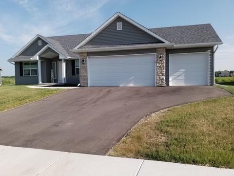 1111 Forest Garden Dr, Loves Park, IL 61111