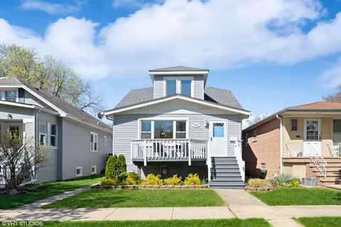 7030 N Overhill Ave, Chicago, IL 60631