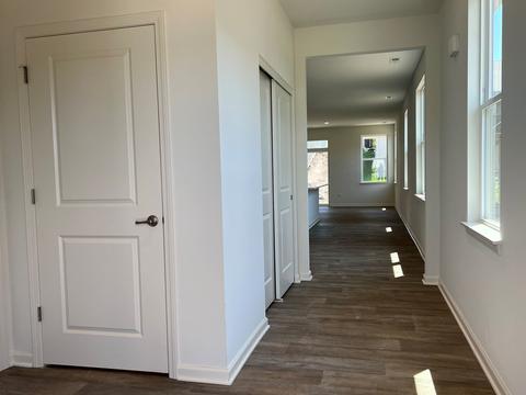 955 Savannah Ln, Algonquin, IL 60102 photo 2