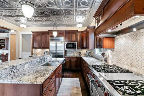 385 Downing Rd, Riverside, IL 60546 photo 9