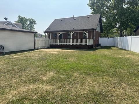 7901 Garden Ct, Bridgeview, IL 60455 photo 17