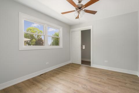 8048 S Oketo Ave, Bridgeview, IL 60455 photo 21