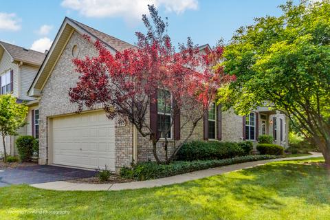 955 Oak Ridge Blvd, Elgin, IL 60120