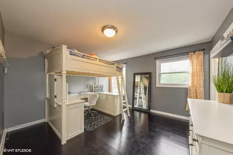 890 Concord Ln, Hoffman Estates, IL 60192 photo 27