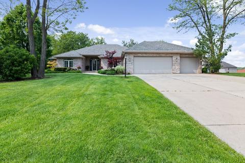 3850 Hermitage Trl, Rockford, IL 61114