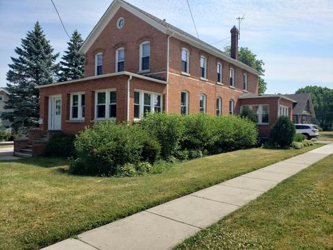 237 N Plum Grove Rd, Palatine, IL 60067