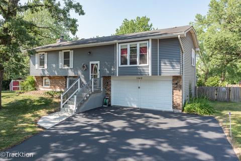 1049 Banbury Ct, Bolingbrook, IL 60440