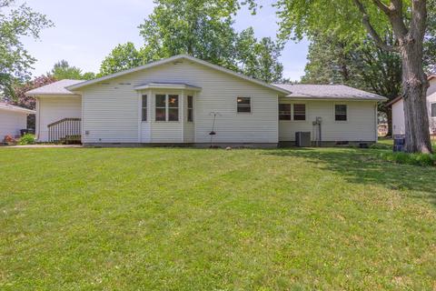 202 Foster Dr, Normal, IL 61761 photo 3