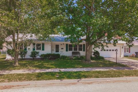 202 Foster Dr, Normal, IL 61761