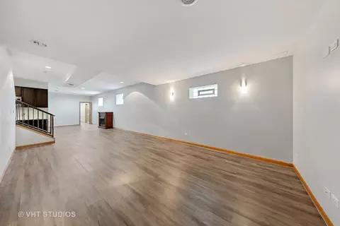 424 E 42nd Pl, Chicago, IL 60653 photo 13