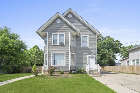 568 North Ave, Aurora, IL 60505