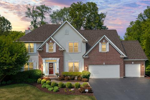 7022 Burning Tree Cir, Mchenry, IL 60050