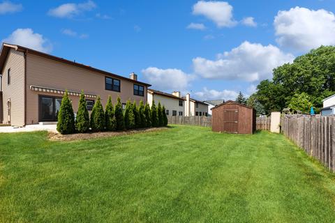 716 Gregor Ln, Wheeling, IL 60090 photo 24