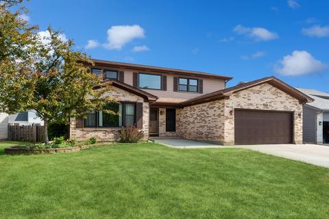 716 Gregor Ln, Wheeling, IL 60090