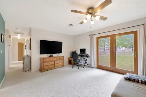 111 Elvin Dr, Ogden, IL 61859 photo 8