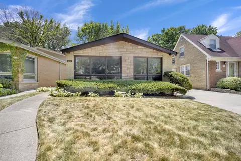 1624 Seward St, Evanston, IL 60202