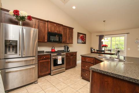 1302 Petaluma Dr, Normal, IL 61761 photo 14