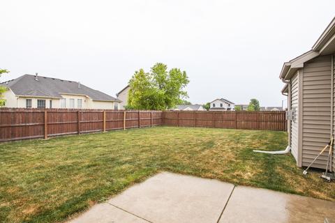 1302 Petaluma Dr, Normal, IL 61761 photo 4