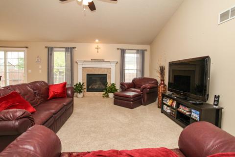1302 Petaluma Dr, Normal, IL 61761 photo 8