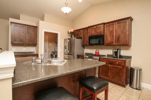 1302 Petaluma Dr, Normal, IL 61761 photo 11