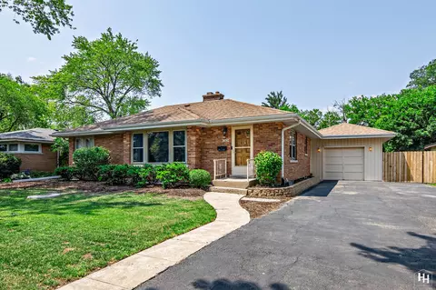 242 N Church Rd, Bensenville, IL 60106